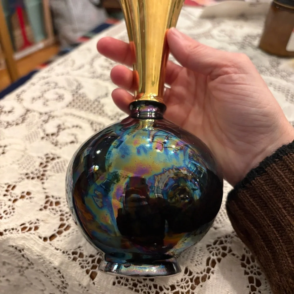 Vintage / Antique CG USA Iridescent Lusterware with 22 Kt Gold Top
